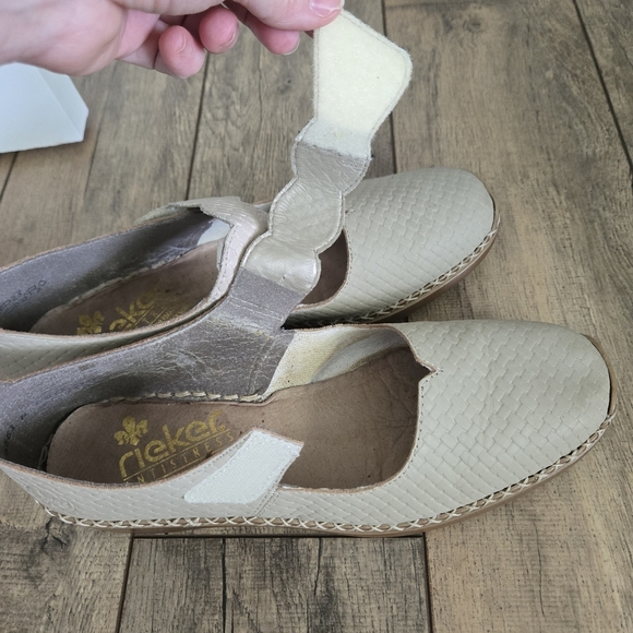 Rieker Mary Jane Women's Size 41 Cream Shoes - Picture 11 of 13